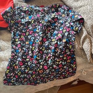 Dickies women’s scrub top size M medium